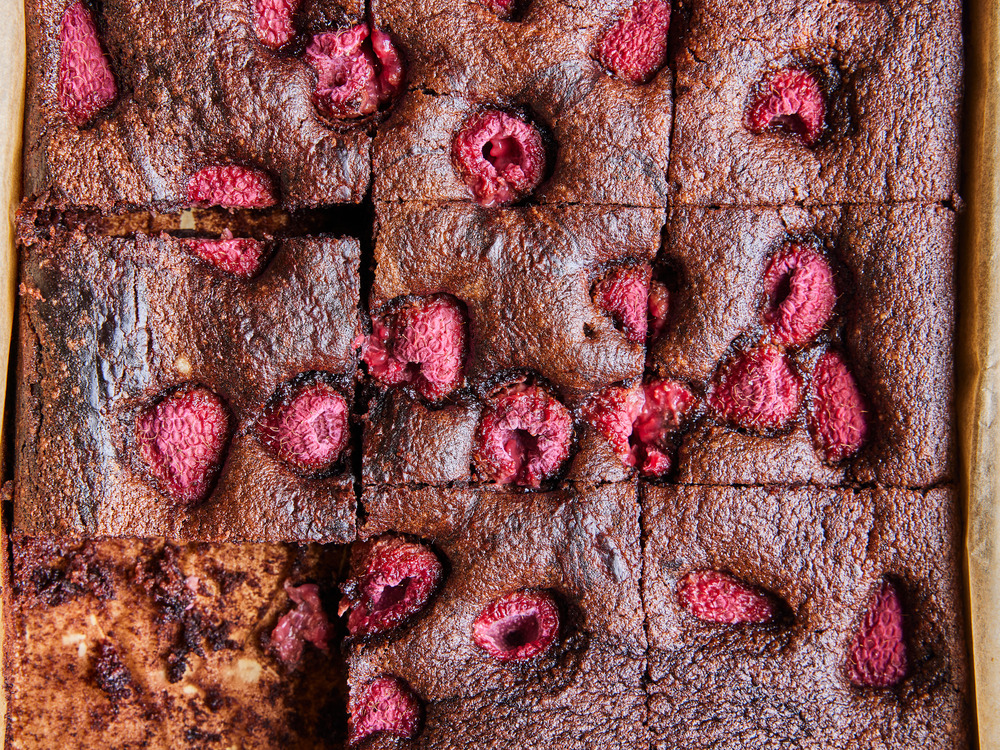 Chocolate-raspberry-olive-oil-brownies