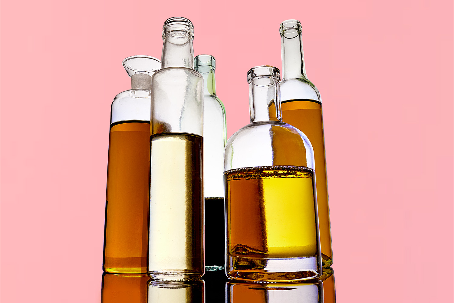 These Are The Healthiest Cooking Oils, According to A Registered Dietitian