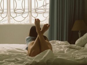 woman-in-bed
