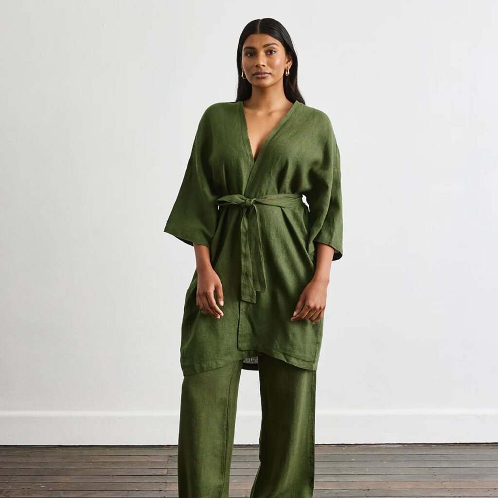 Bed Threads Robe Set
